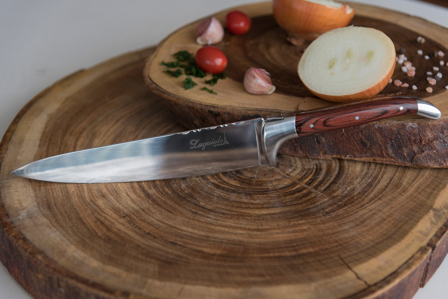 Faca Do Chef Ultra Premium Laguiole Aço Inox E Cabo de Madeira